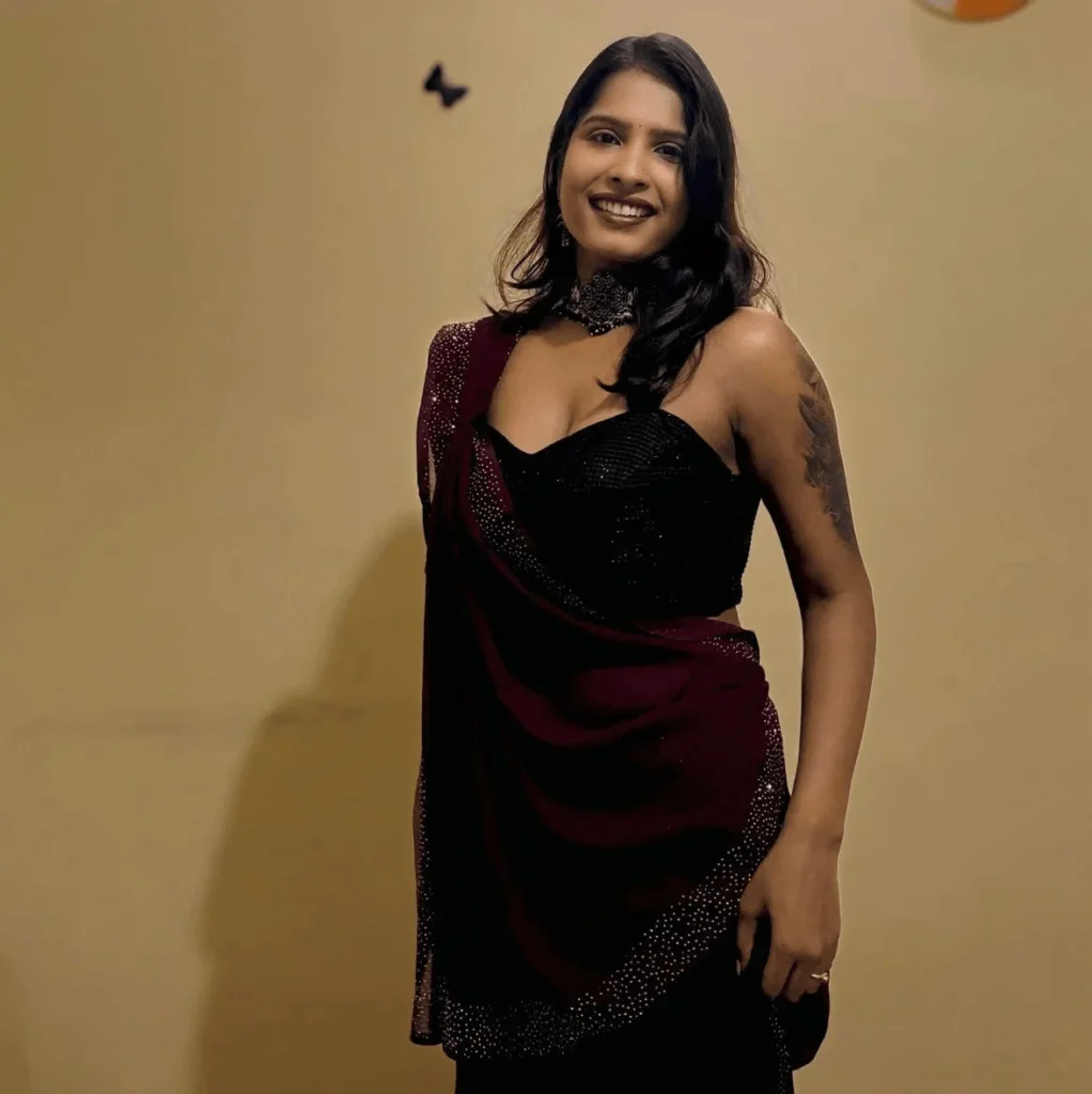 Tejashwini Prabhakar Gowda, Tejashwini Prabhakar Gowda photos, Tejashwini Prabhakar Gowda images, Tejashwini Prabhakar Gowda movies, Tejashwini Prabhakar Gowda films, Tejashwini Prabhakar Gowda figure