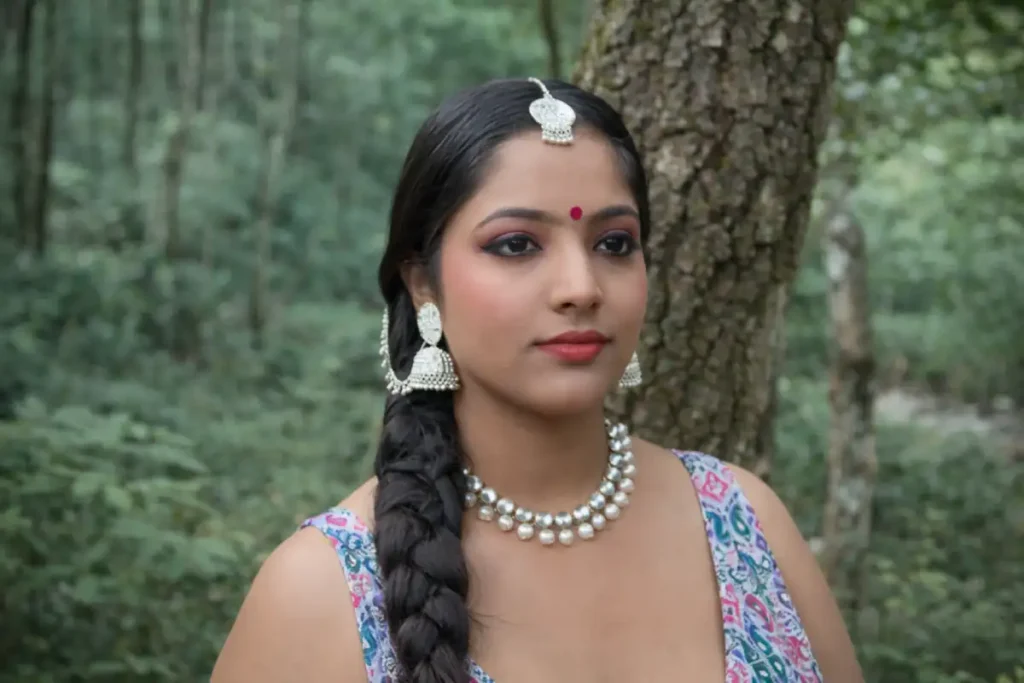 Prem Bhog MoodX Actress Bio, Biography, All Web Series List, Career, Age, Figure & More