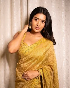 RASHI SINGH